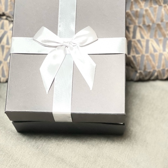 Boxed gift set coffee cup and golden spoon - Picture 3 of 8